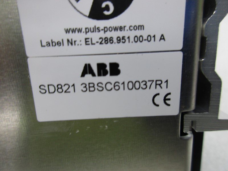 ABB SD821 3BSC610037R1 POWER SUPPLY * NEW IN BOX *
