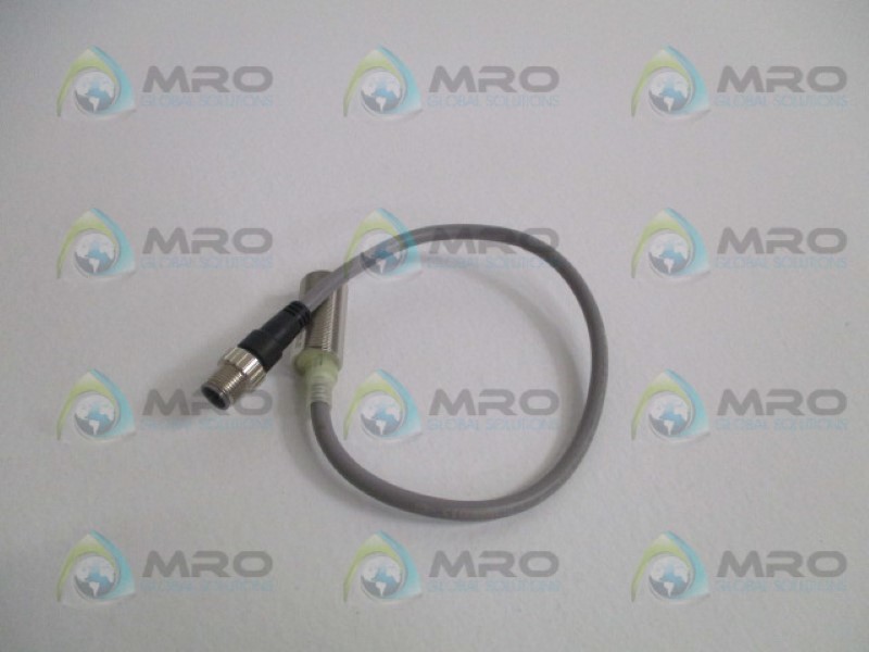 E2E-X7D1-M1GJ Omron NEW In Box Proximity Switch Sensor E2EX7D1M1GJ